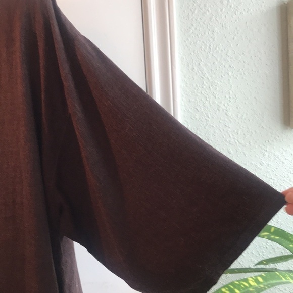 Kleën Linen Blend Lagenlook Top - Picture 7 of 16